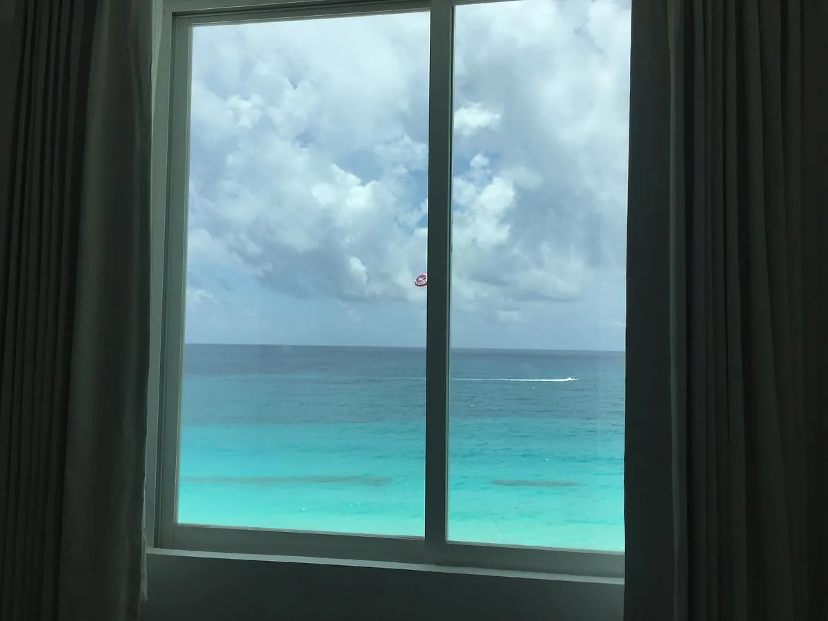 Estudios Yalmakan Cancún 0*,  Mexiko
